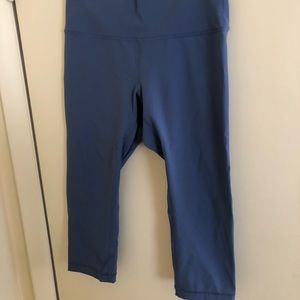 Lululemon Cropped Leggings